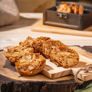 Флорентини с бадеми и карамел