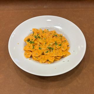 Farfalle al salmone