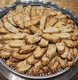 Fekkas au sésame, graines et amandes, réduit en sucre