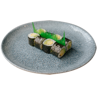 104. Hosomaki z awokado