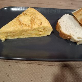 Tortilla De Patata Con Café