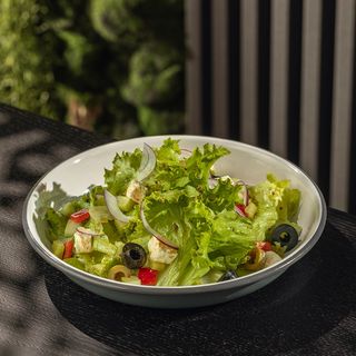 სალათი ბერძნული