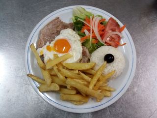 1 Bitoque de Porco guarnecido