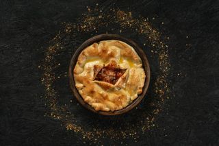 ԽՈՒՐՋԻՆ ԹԱՎԱՅՈՎ