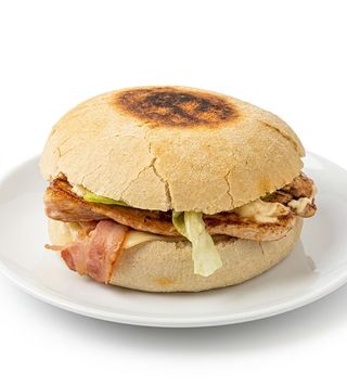 Bocadillo De Lomo Con Bacon