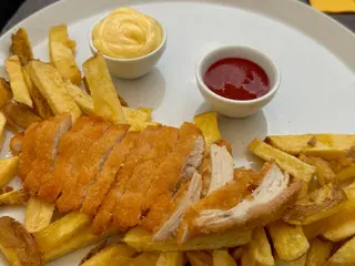 Pollo fritto & patatine