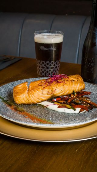 Salmón A La Plancha