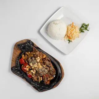 Wołowina smażona w sosie teriyaki