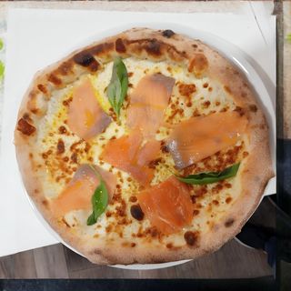 Pizza de Salmão