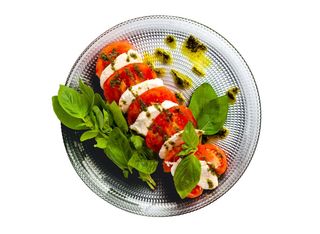 Салата Капрезе (300г)