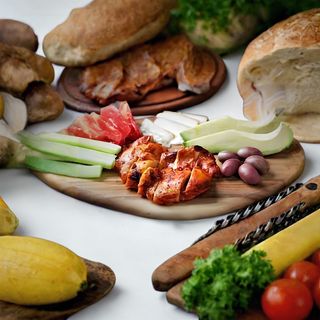 Пилешка пържола от бут (250г)