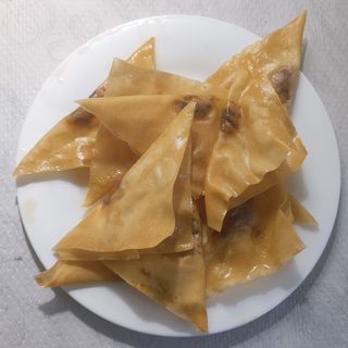 #15 Wontón Frito (10Uds.)