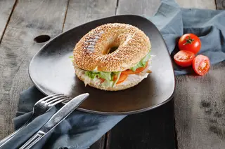 Bagel cu pui 
