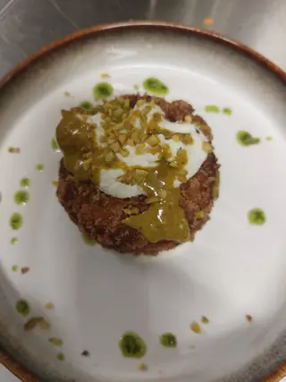 Frittatina con pistacchio, mortadella e bufala