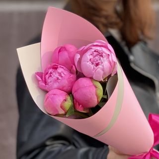 BUCHET CU 5 BUJORI ROZ 