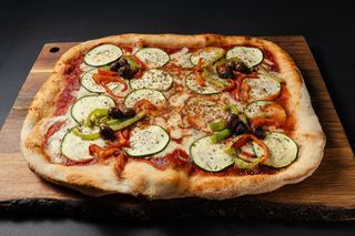 Pizza Vegetal (30 X 30 Cm.)