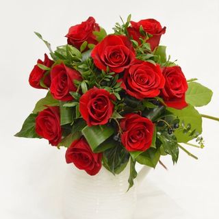 Buchet 11 trandafiri rosii