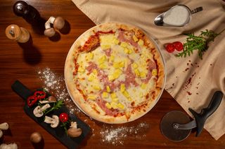 Pizza Hawaii Ø 32cm