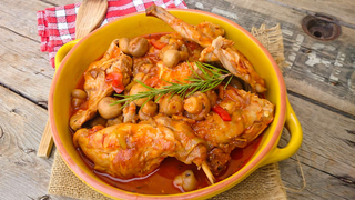 Kédjénou De Lapin + Accompagnement