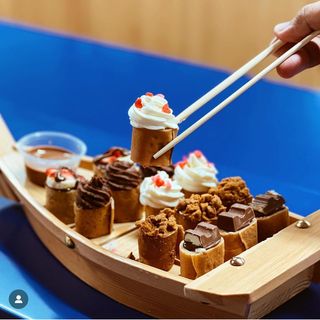 Sushi crepe mista cioccolata  kinder bueno oreo kinderini 