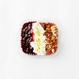 Granola cu Iaurt și Gem de Fructe de Pădure