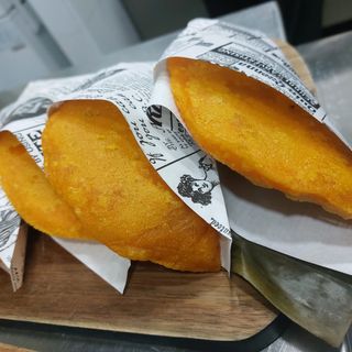Empanada de Queso Gouda Holandés 