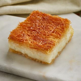 Քնաֆե պանրով/կաթի սերով