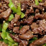 54.Ternera Con Pimientos Verdes