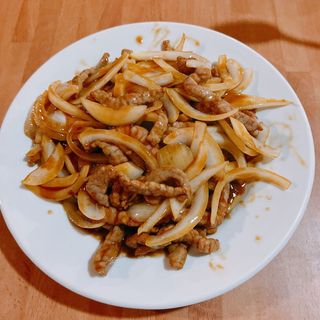 69. Ternera Con Cebolla