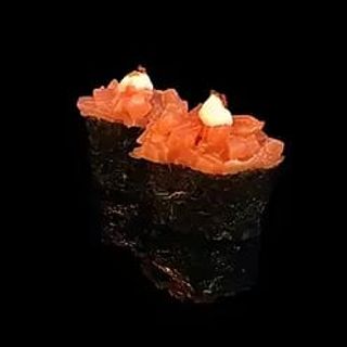151. Gunkan spicy sake salmone piccante - 2 pezzi