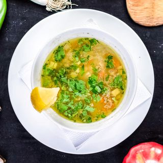 08.Бистра пилешка супа (350мл)