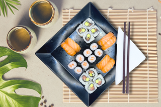 Combo 2 Pizzas Médias + Coca-Cola Original 1,5L