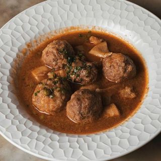 Albóndigas Al Estilo Tradicional