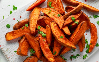 Сладки картофи с билки и пушен червен пипер (200г)