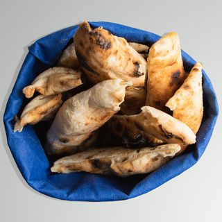 Focaccia z naszego ciasta