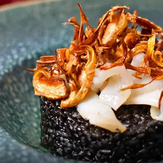 Ika black