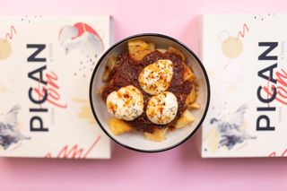 Tapa - Papas bravas al carbón con alioli