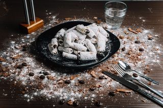 Cornulete magiun de prune