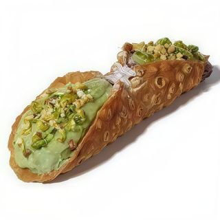 Cannolo al pistacchio