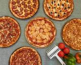 Menú 3 Pizza Mediana + Alitas De Pollo (6 Uds.) + Cola (2 Lt.)