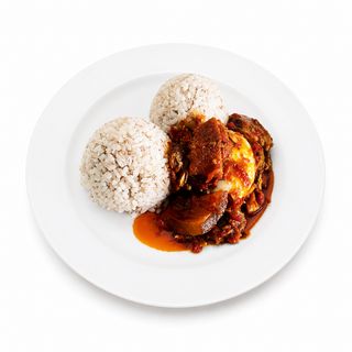 Ofada Rice + Ofada Sauce + Plantain + Egg + Beef Combo
