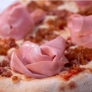 PINSA CON JAMON COCIDO