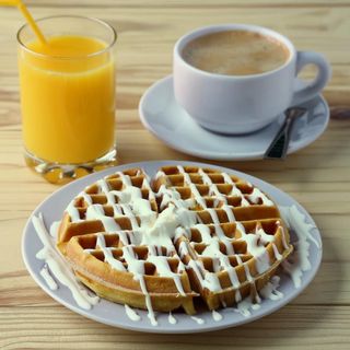 Gofre + café + zumo