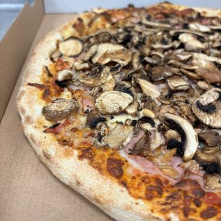 Pizza Caprichosa Pequeña