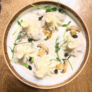 ხინკალი ქათმითა და სოკოთი /Khinkali with chicken and mushroom