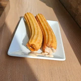4+1 xurro farcit dulce de leche