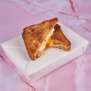 sándwich mixto trufado