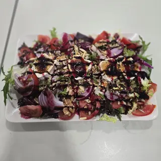 Ensalada De Queso De Cabra