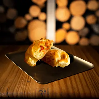 EMPANADA CAPRESE