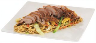 30B. Tallarines Con Pato